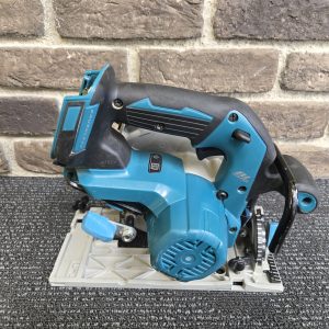Makita Circular Saw Model: DHS680 - LG30709