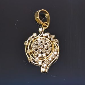 Beautiful 17ct Yellow Gold Diamond Pendant - LG30775