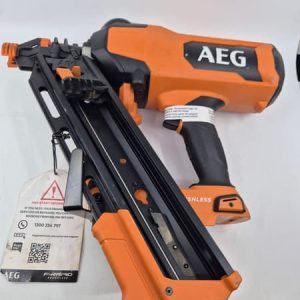NAIL GUN