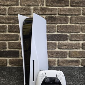 PlayStation 5 Console Disc Edition - LG33071