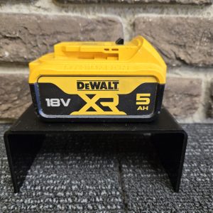 DEWALT 18V XR 5AH BATTERY - LG33314