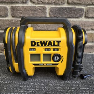 DEWALT 18V XR AIR INFLATOR - LG28634