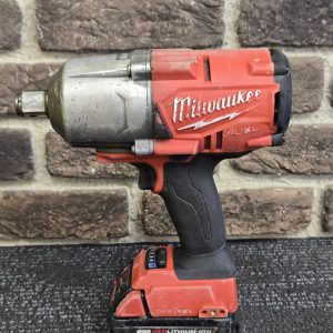 MILWAUKEE IMPACT WRENCH M18 ONEFHIWF34
